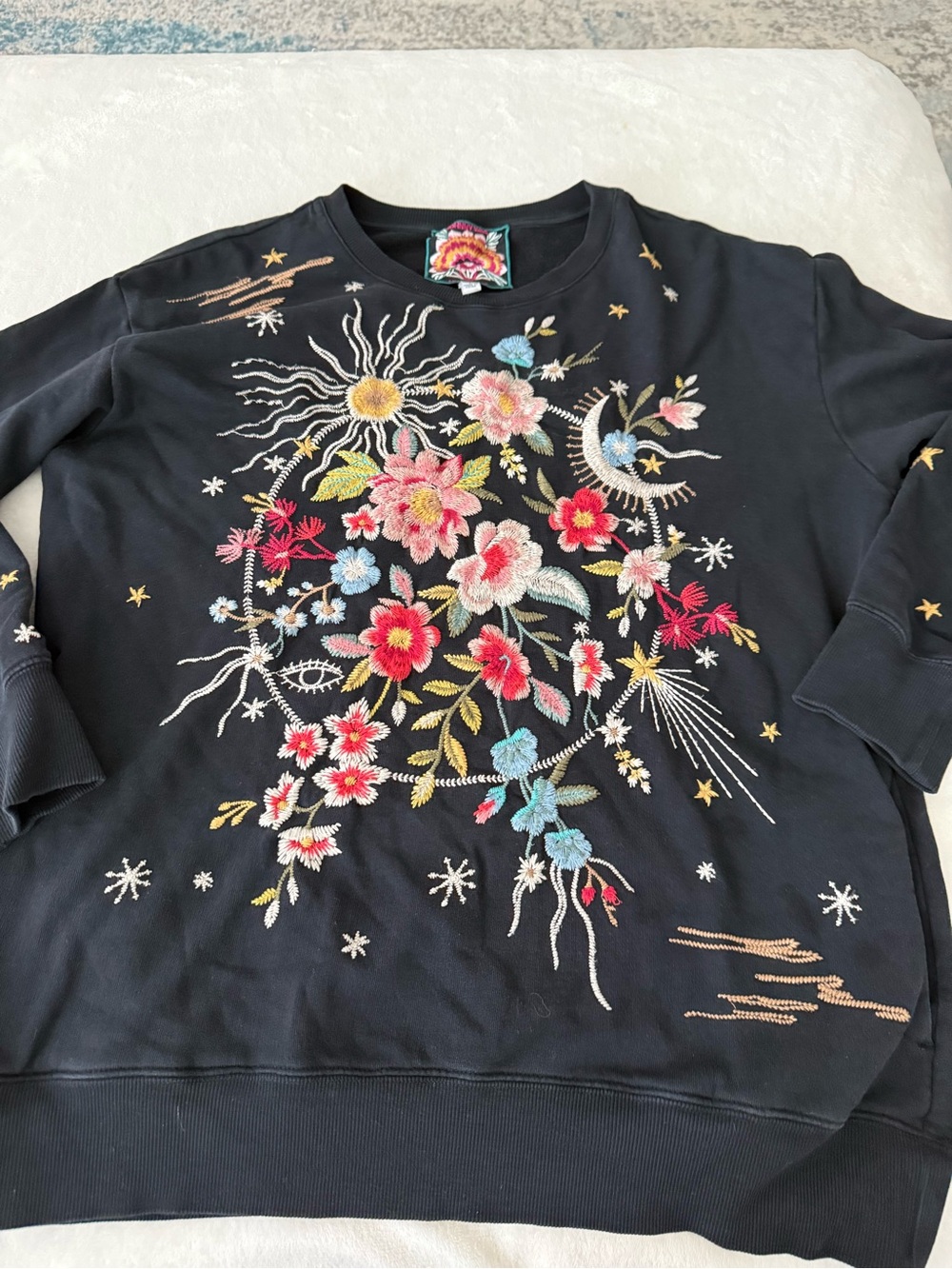 Johnny Was Lissa 3/4 Sleeve Black Sweatshirt with Beautiful Embroidery S D72